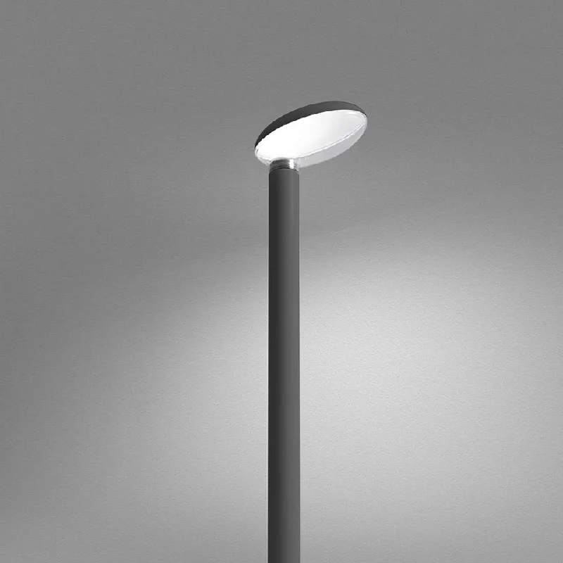 Artemide Poto Outdoor Floor Lamp